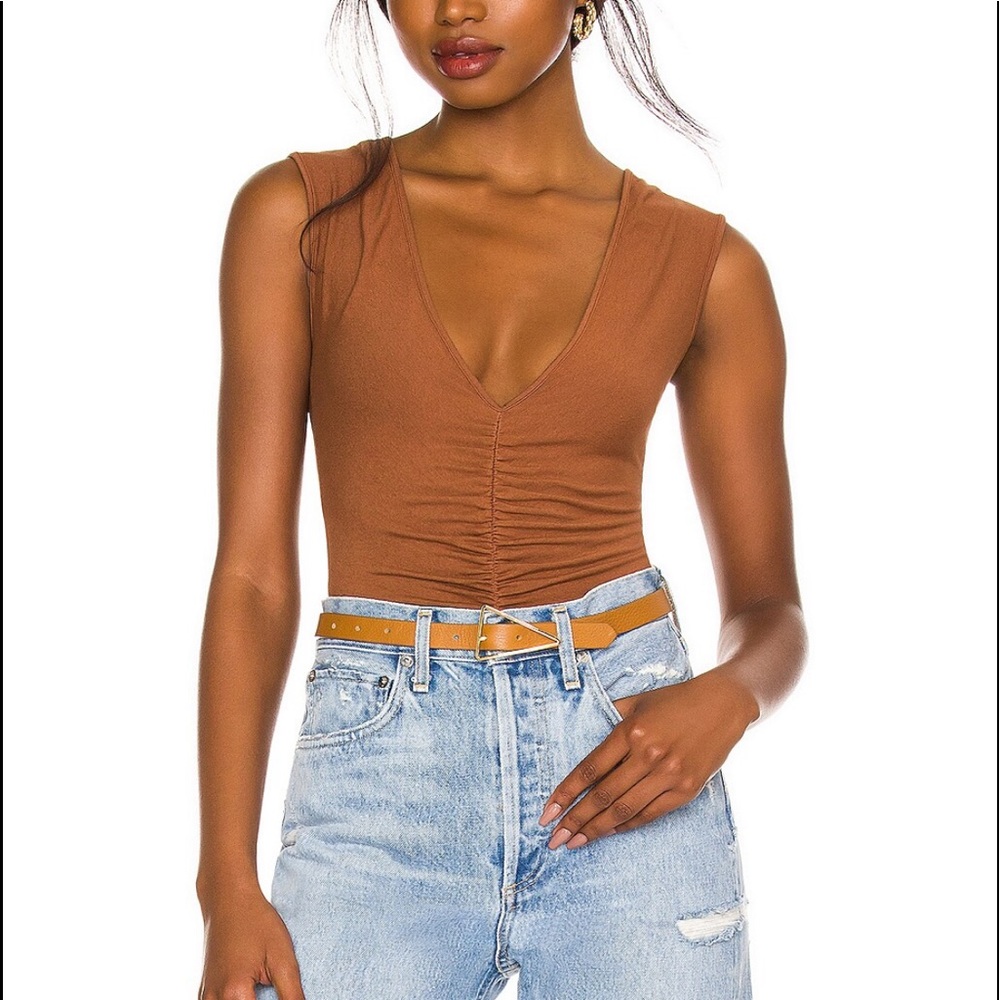 NWT AGOLDE Willa Ruched Sleeveless Bodysuit Caramel Size XSmall